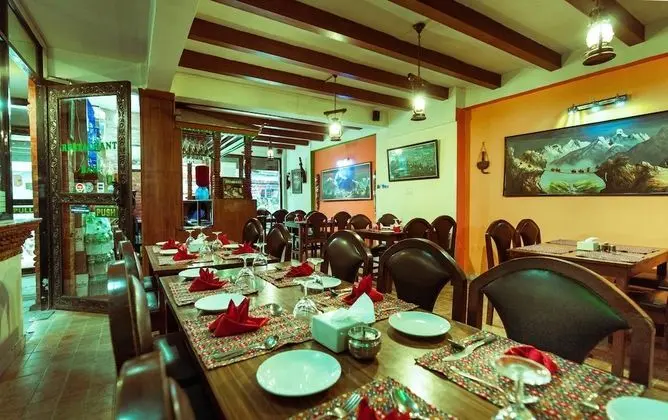 Kathmandu Eco Hotel - Yerinde Yemek