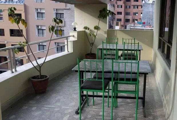 Hotel Kathmandu Home Annex - Dış Mekan