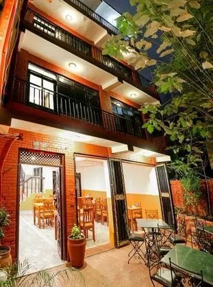 Kathmandu Regency Hotel - Dış Mekan