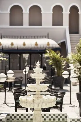 Katikies Garden Santorini - The Leading Hotels