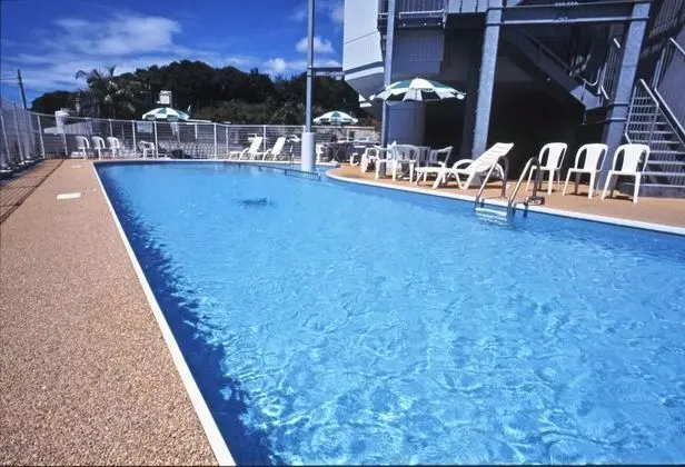 Katsuura Hilltop Hotel & Residence - Havuz