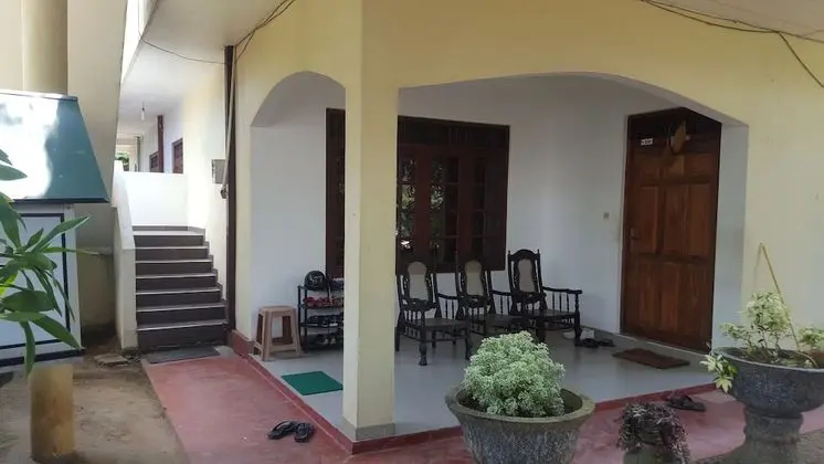 Kavindi Villa Aluthgama