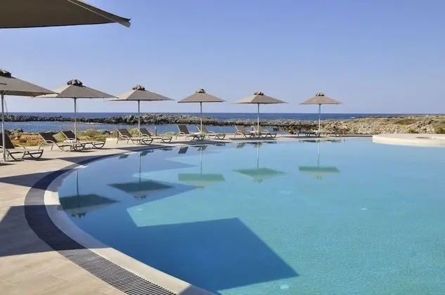 Kavos Hotel