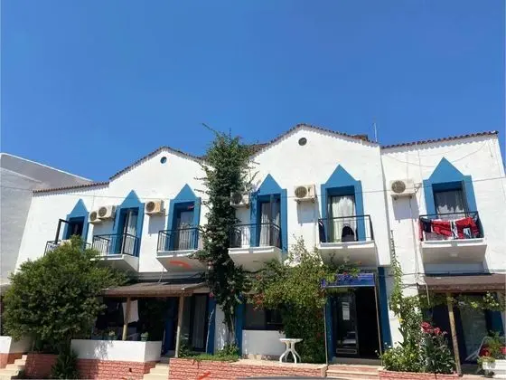 Kaya Pansiyon Çeşme