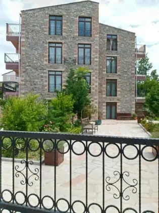 Kayabalı Otel