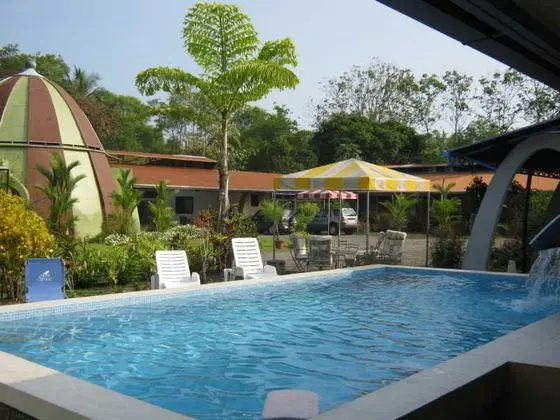 Kayak Lodge