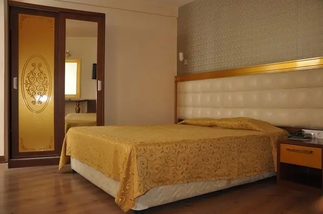 Hotel Kayalar