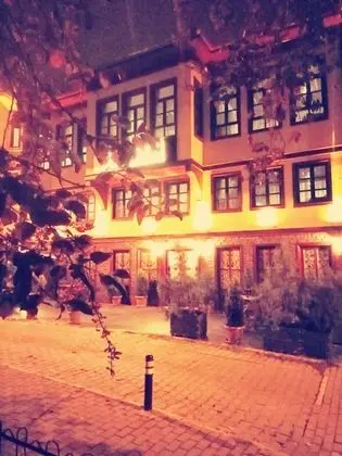 Kayıbeyi Hotel & Restaurant - Gece Görünümü