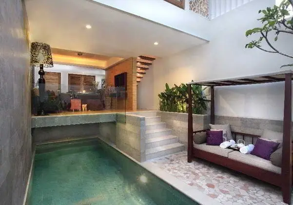 Villa Kayu Raja - Havuz
