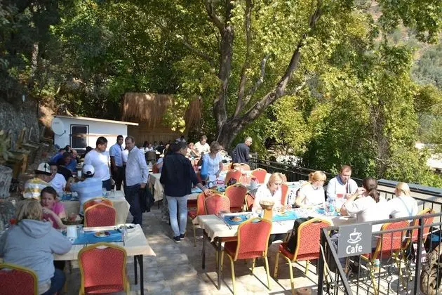 Kazdağları Sağlıklı Yaşam Tatil Koyu - Yerinde Yemek