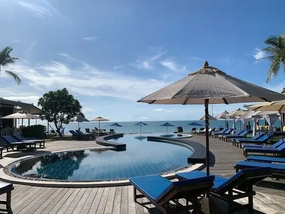 KC Beach Club & Pool Villas