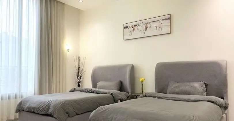 Kease D12 Al Qirwan Apartment - Oda