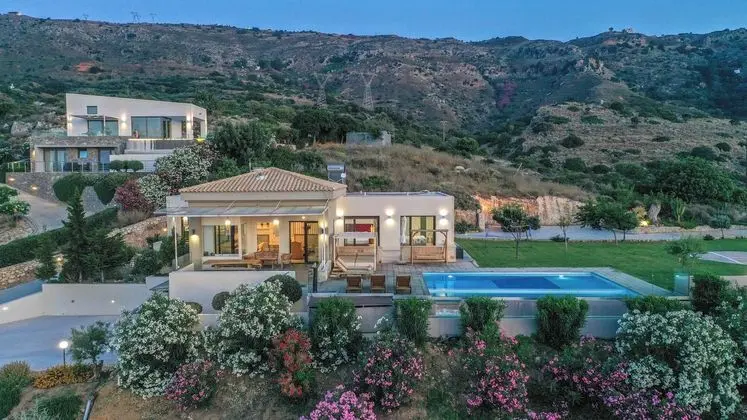 Villa Kedria with a panoramic ocean view - Dış Mekan
