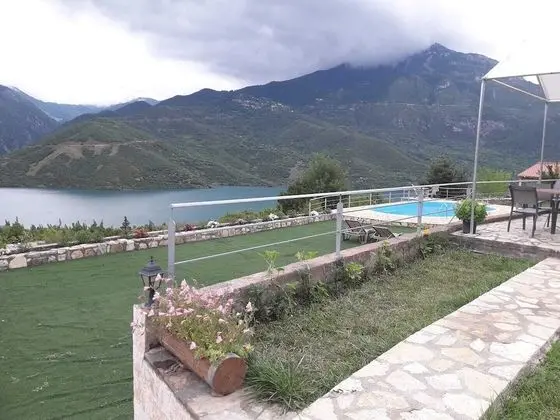 Kedros Chalet - Havuz