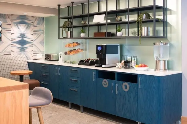 Hotel Keen - Lobi