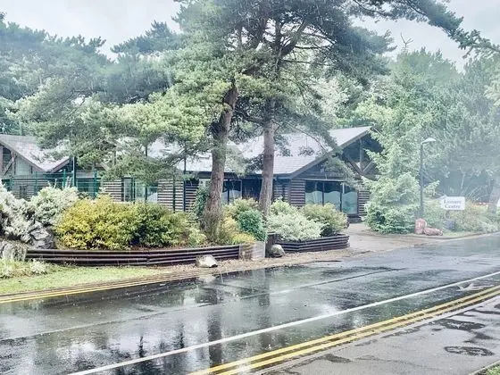 Keer Side Lodge, Luxury Lodge With Private hot tub at Pine Lake Resort - Havuz