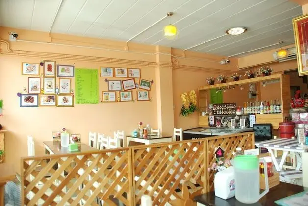 Keeree Guesthouse - Yerinde Yemek