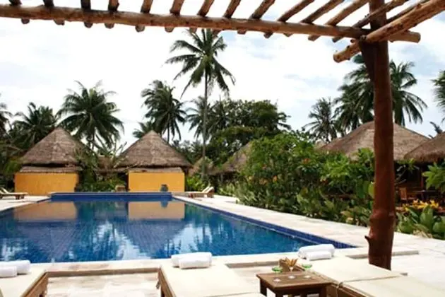 Keeree Waree Seaside Villa - Havuz