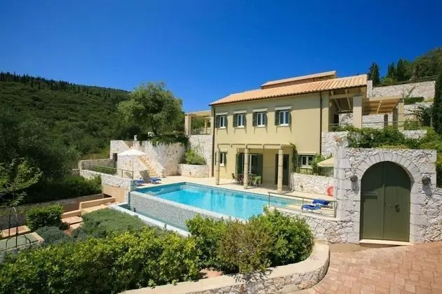 Kefalonia Villas Villa Dentrolivano