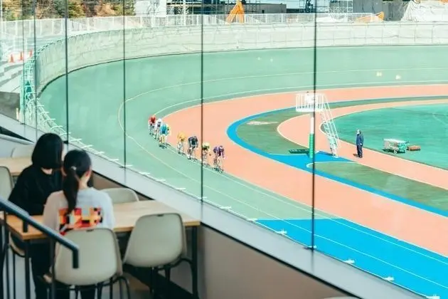 KEIRIN HOTEL 10 by Onko Chishin - Havuz