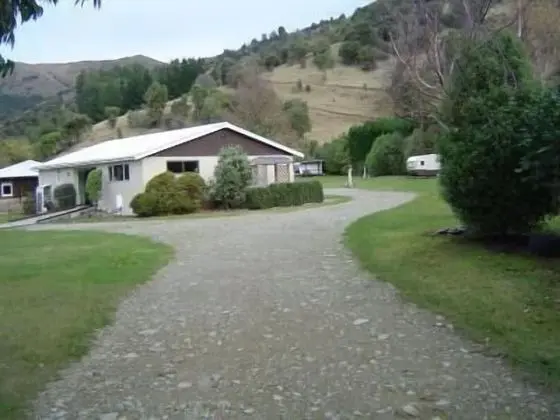 Kelceys Bush Farmyard Holiday Park