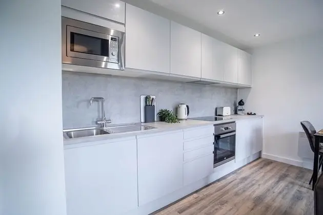 Kelham Gate Luxe Apartments - Mutfak