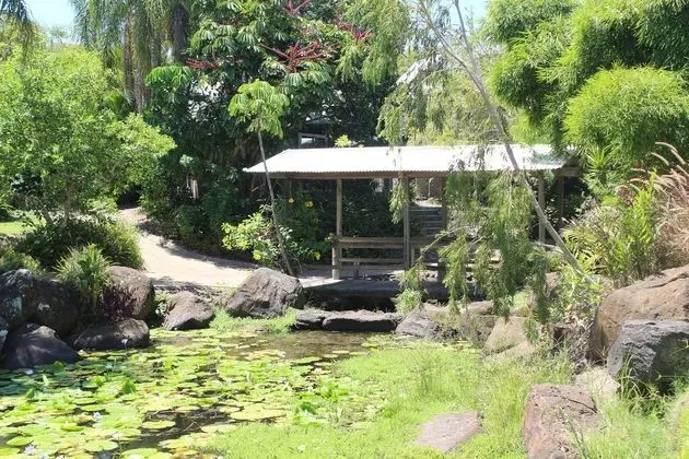Kellys Beach Resort