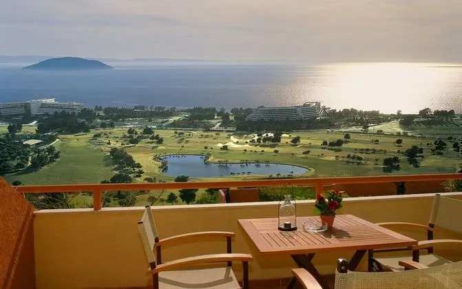 Kelyfos Hotel Bungalows and Suites