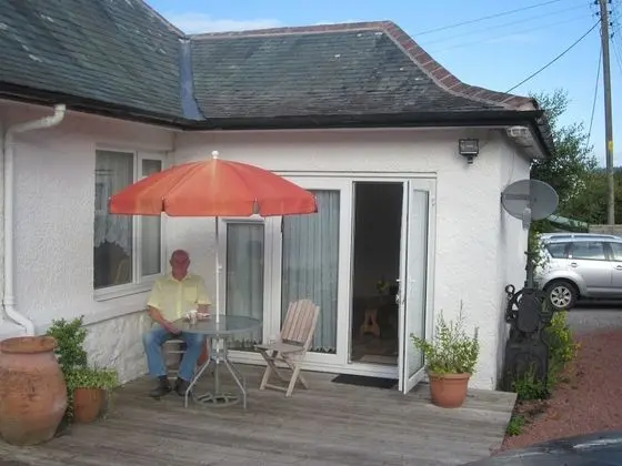 Kendoon Apartment