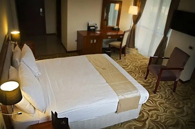 Kenenisa.. Oasis International Hotel - Oda