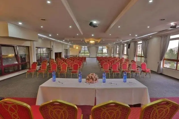Kenenisa.. Oasis International Hotel - Öne Çıkan Resim