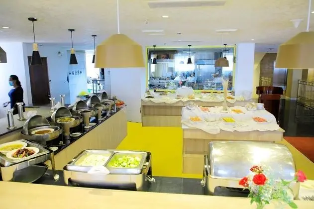 Kenenisa.. Oasis International Hotel - Yerinde Yemek