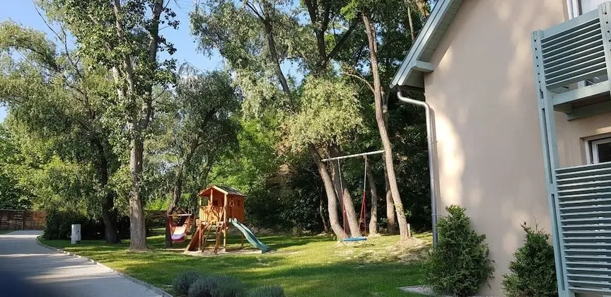 Kenese-Völgye Villahotel - Dış Mekan