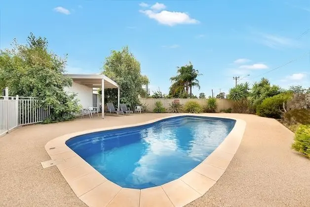 Kennedy Holiday Villas