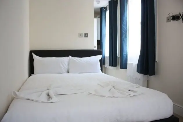 Kensington and Chelsea Apartment