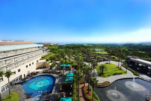 Kensington Jeju Hotel