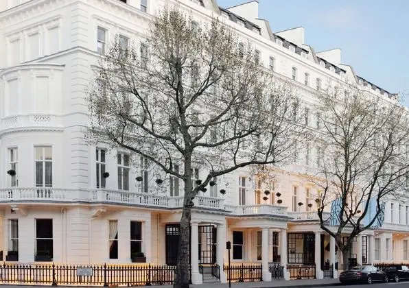 The Kensington Hotel - Dış Mekan
