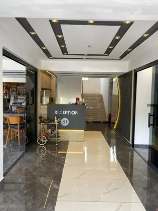 Kent Hotel - Lobi