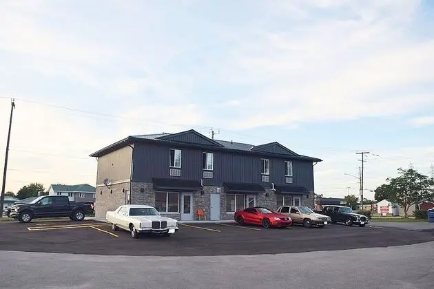 Hotel Kent Chatham - Dış Mekan