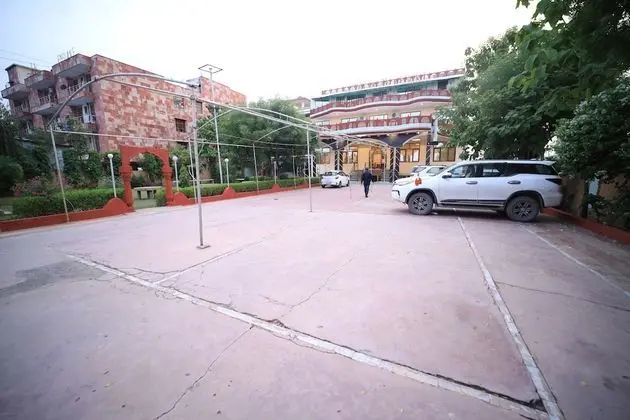 Kenth Hari Resort Dhaulpur by ShriGo Hotels - Dış Mekan