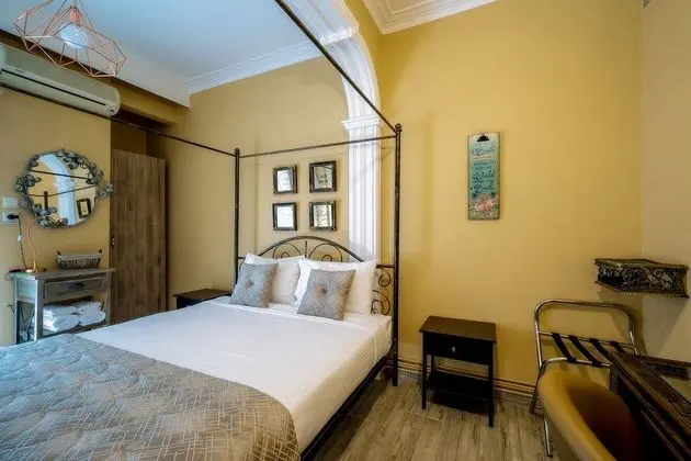 Kentrikon Deluxe Apt Must - Oda