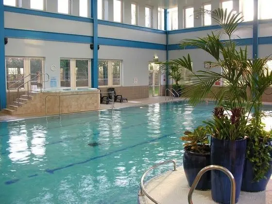 Kents Hill Park Training and Conference Centre - Havuz