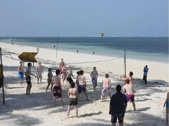 Kenya Bay Beach Hotel - Plaj
