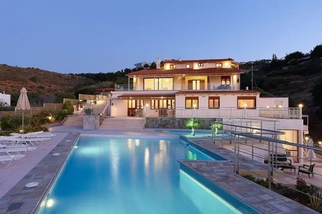 Keramos Villa and Apartments - Havuz