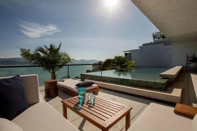 Kerem Luxury Beachfront Villas - Havuz