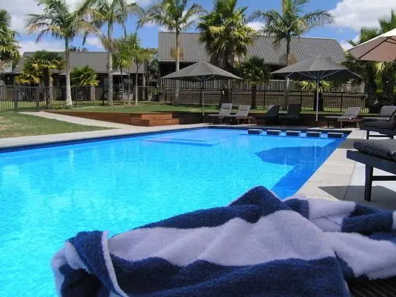 Kerikeri Homestead Motel & Apartments - Havuz