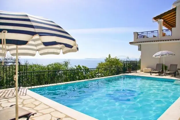 Villa Kerkyroula Large Private Pool Walk to Beach Sea Views A C Wifi Car Not Required - 1972 - Oda
