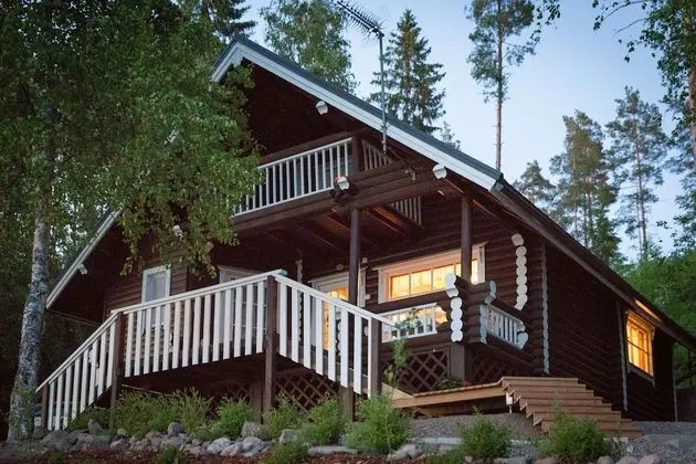 Kesäpesä - 1