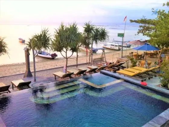 Ketut Bungalow Lembongan - Havuz