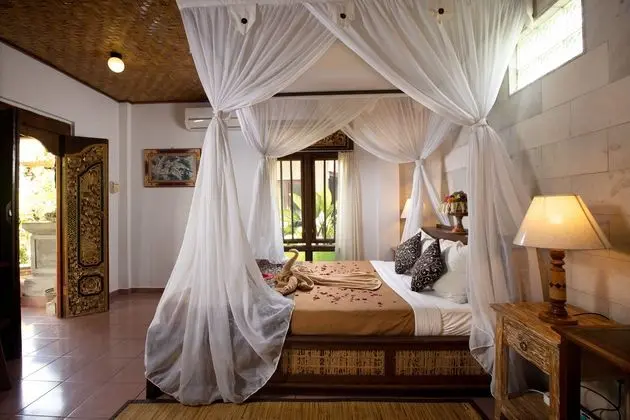 KETUT S PLACE - Oda